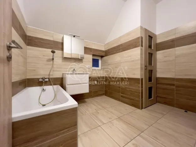 Pronájem bytu 1+kk, Čebín, 40 m2