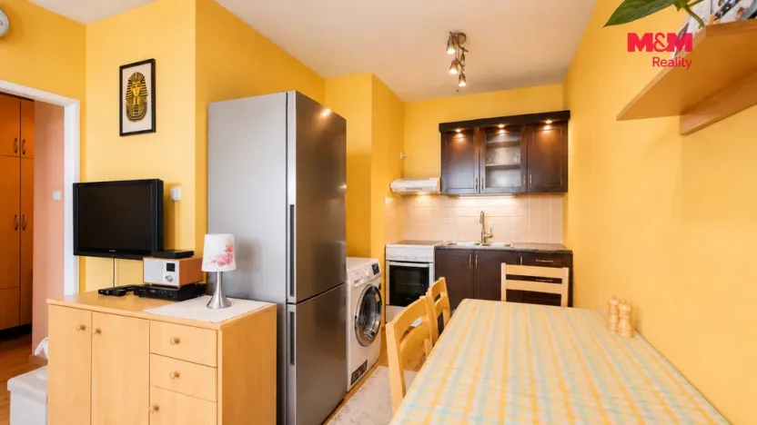 Prodej bytu 2+kk, Praha - Prosek, Vysočanská, 38 m2