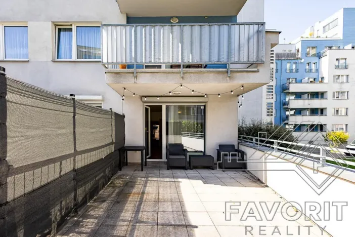 Pronájem bytu 2+kk, Praha - Letňany, Chlebovická, 56 m2