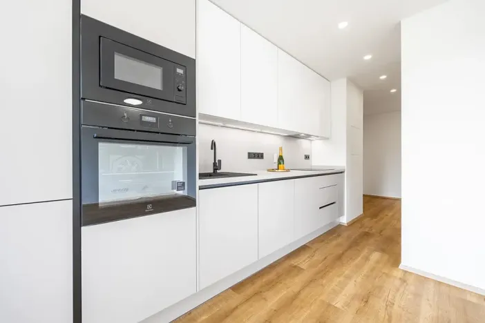 Prodej bytu 4+kk, Praha - Troja, Hnězdenská, 88 m2