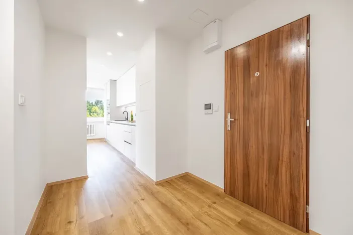 Prodej bytu 4+kk, Praha - Troja, Hnězdenská, 88 m2