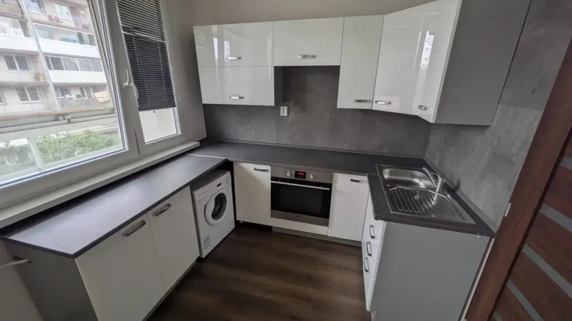 Pronájem bytu 1+kk, Most, Rozmarýnová, 35 m2