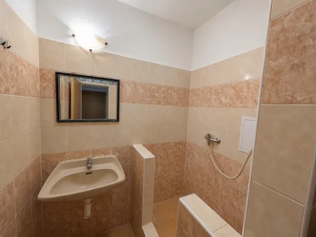 Pronájem bytu 1+1, Aš, Nádražní, 35 m2