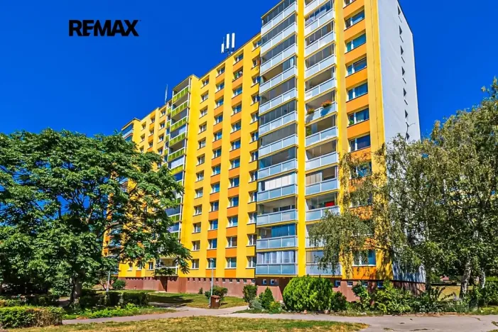 Prodej bytu 1+kk, Praha - Kamýk, Dobevská, 25 m2