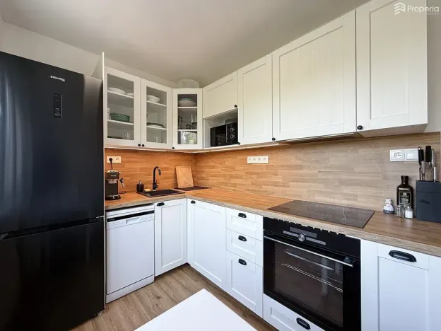 Prodej bytu 3+1, Hodonín, Družstevní čtvrť, 73 m2