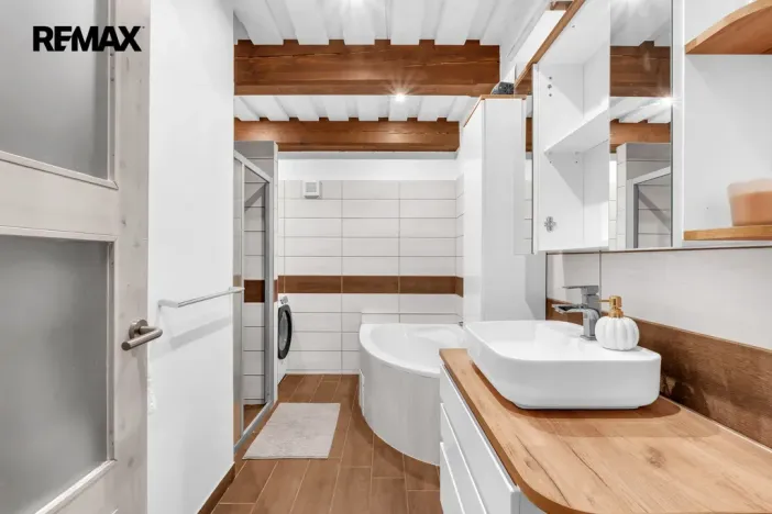 Prodej rodinného domu, Lužany, 136 m2