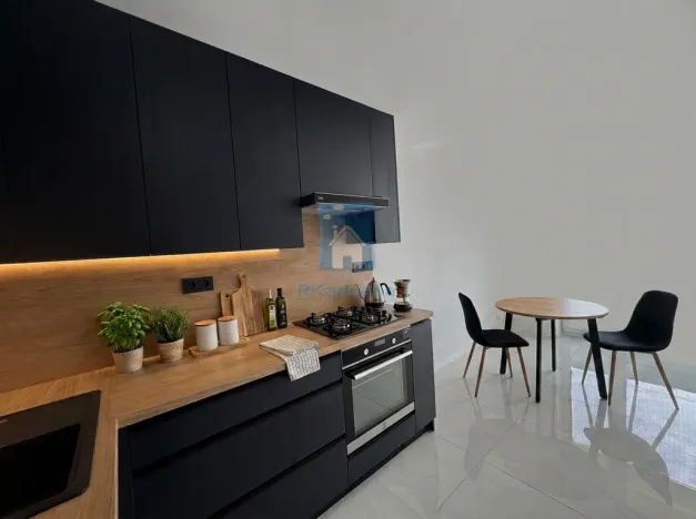 Pronájem bytu 3+kk, Praha, Španielova, 60 m2