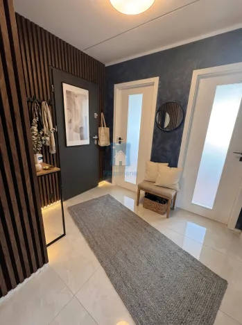 Pronájem bytu 3+kk, Praha, Španielova, 60 m2