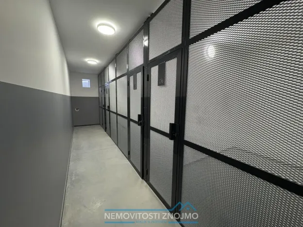 Pronájem bytu 3+kk, Znojmo, Sládkova, 95 m2