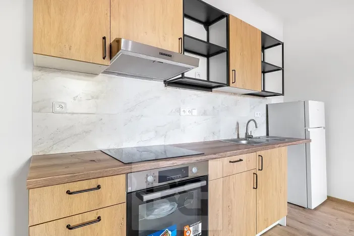 Pronájem bytu 2+kk, Praha - Řepy, Karlovarská, 42 m2