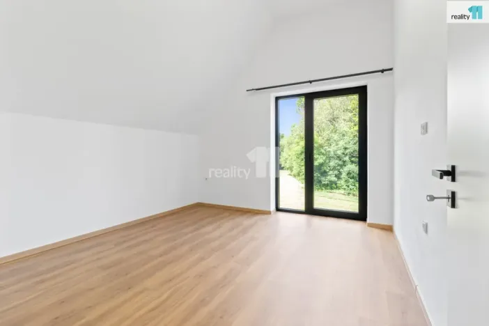 Pronájem rodinného domu, Praha - Benice, 202 m2