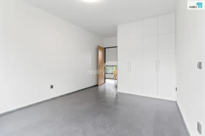 Pronájem bytu 3+kk, Praha - Benice, 105 m2