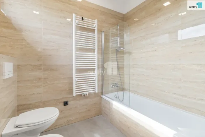 Pronájem bytu 3+kk, Praha - Benice, 105 m2