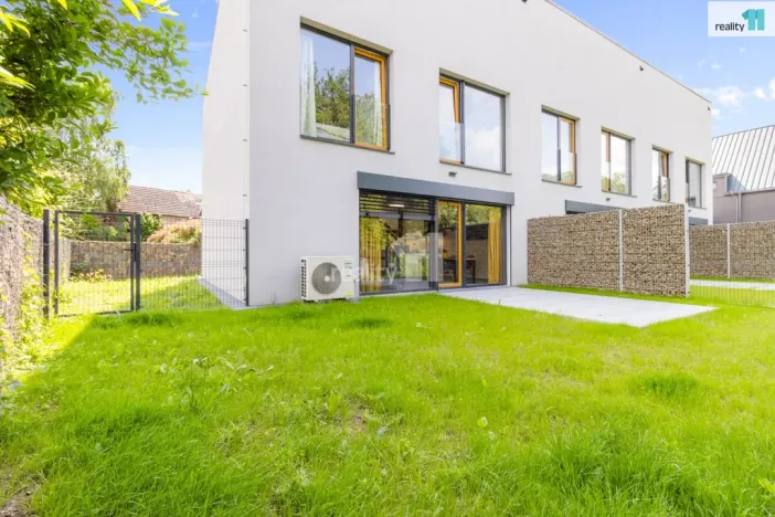 Pronájem bytu 3+kk, Praha - Benice, 105 m2