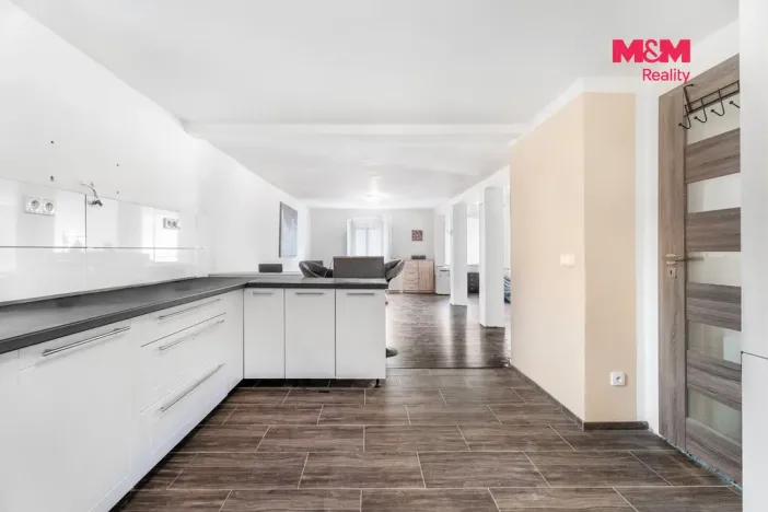 Prodej rodinného domu, Ústí nad Labem - Kojetice, 300 m2