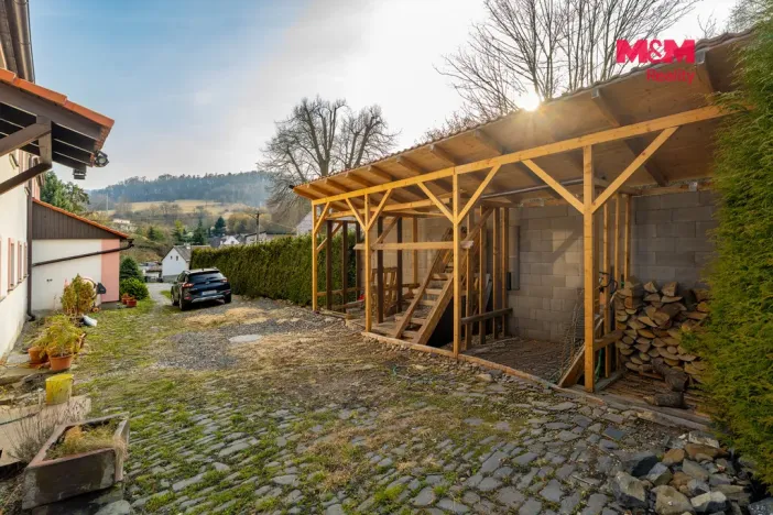 Prodej rodinného domu, Ústí nad Labem - Kojetice, 300 m2