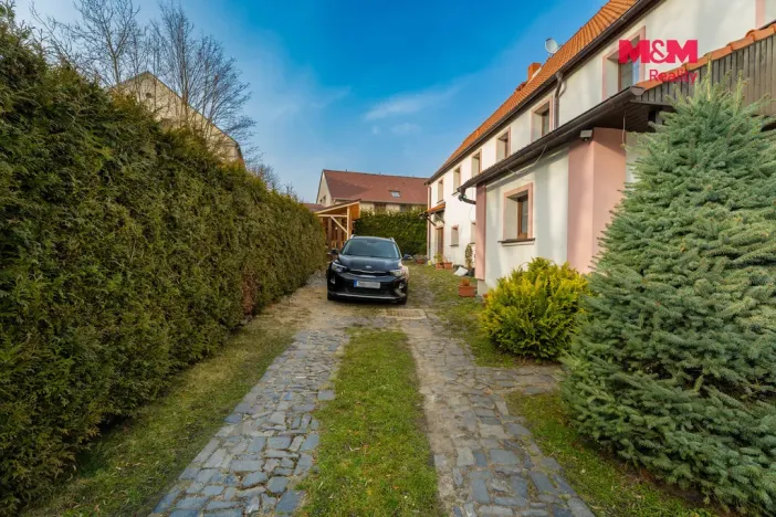 Prodej rodinného domu, Ústí nad Labem - Kojetice, 300 m2