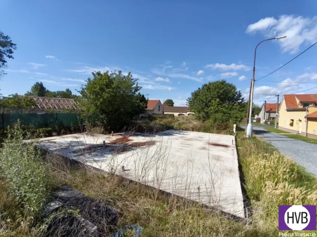 Prodej pozemku pro bydlení, Černuc - Miletice, 676 m2