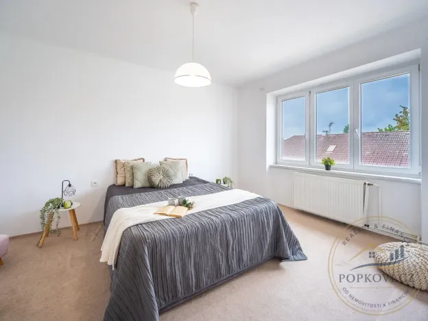 Prodej bytu 2+1, Jičín, Dlouhá, 57 m2