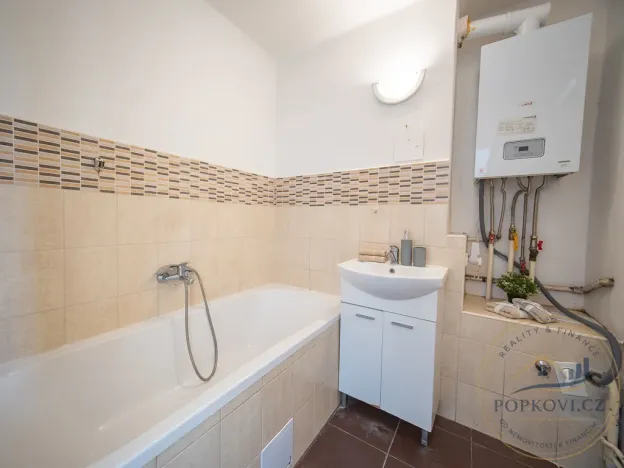 Prodej bytu 2+1, Jičín, Dlouhá, 57 m2