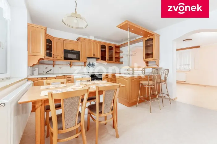 Prodej rodinného domu, Zlín, Hornomlýnská, 218 m2