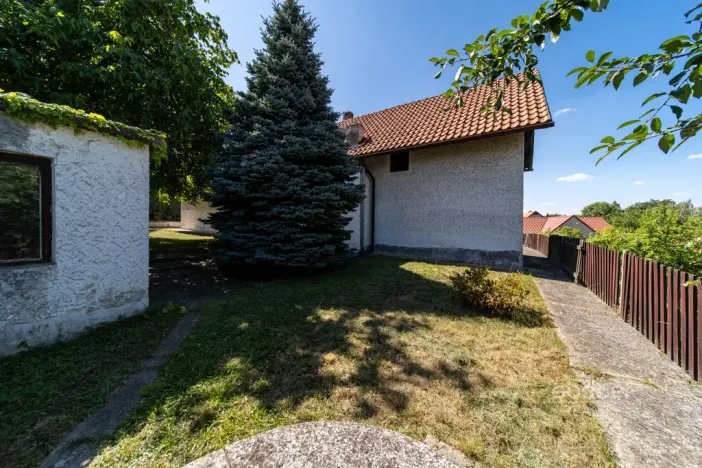 Prodej rodinného domu, Zápy, 93 m2