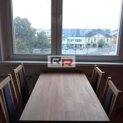 Pronájem bytu 2+1, Moravský Beroun, náměstí 9. května, 51 m2