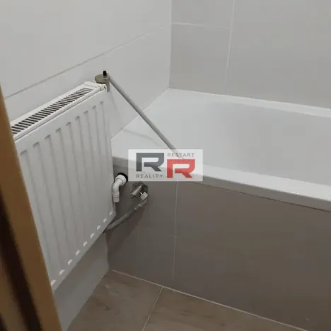 Pronájem bytu 2+1, Moravský Beroun, náměstí 9. května, 51 m2