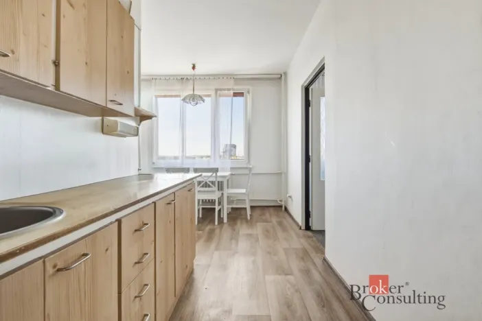 Prodej bytu 2+1, Hradec Králové - Moravské Předměstí, Štefánikova, 62 m2