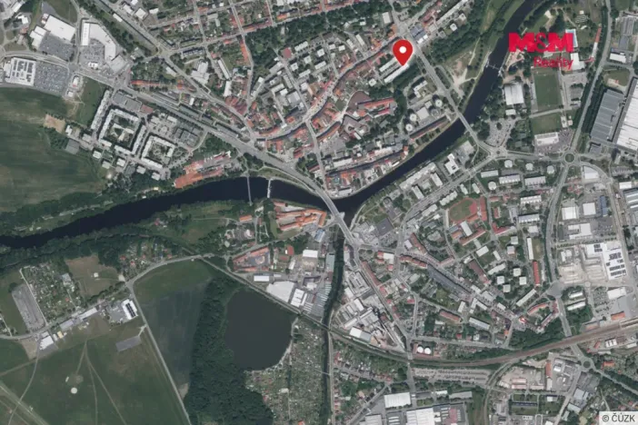 Pronájem atypického bytu, Strakonice - Strakonice I, Mlýnská, 92 m2