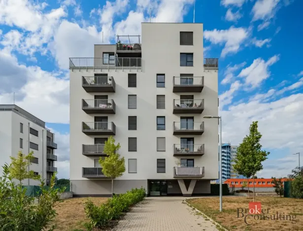Pronájem bytu 2+kk, Praha - Hloubětín, Za černým mostem, 50 m2