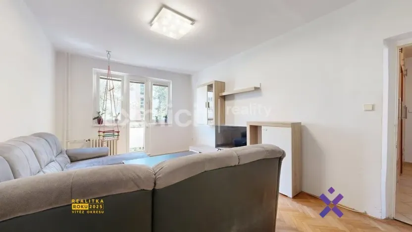 Prodej bytu 3+1, Zlín, Dukelská, 72 m2