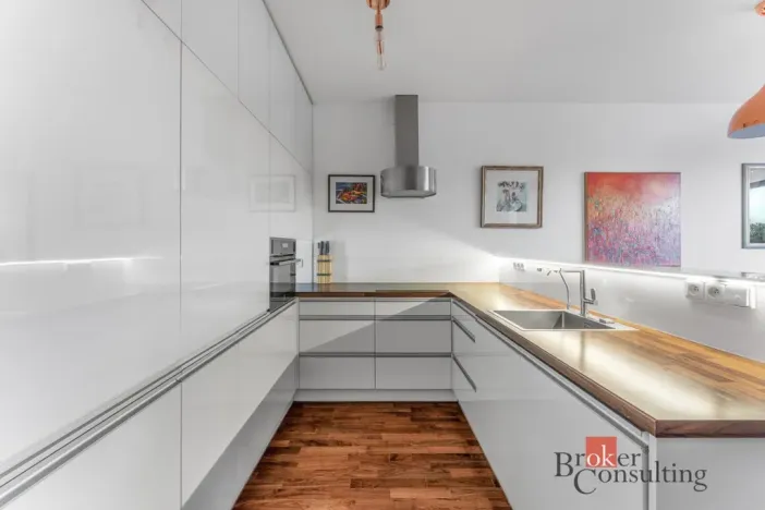 Prodej bytu 2+kk, Praha - Libeň, Kurta Konráda, 65 m2