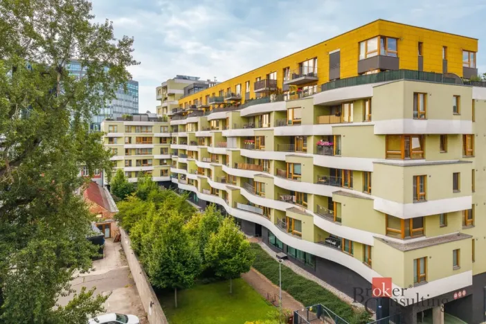 Prodej bytu 2+kk, Praha - Libeň, Kurta Konráda, 65 m2