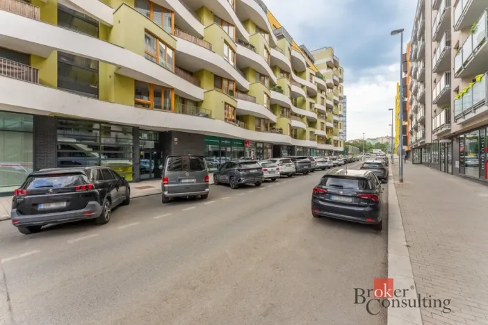 Prodej bytu 2+kk, Praha - Libeň, Kurta Konráda, 65 m2