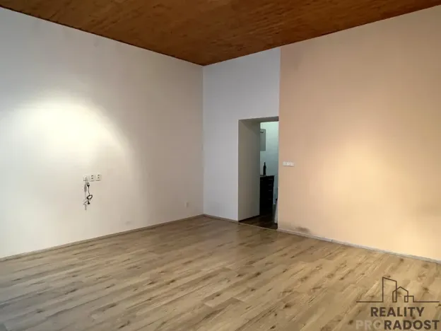 Pronájem bytu 1+1, Znojmo, Havlíčkova, 55 m2