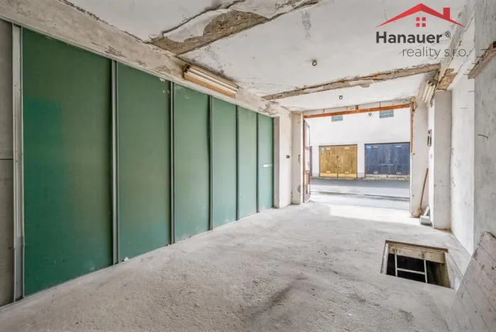 Prodej garáže, Ústí nad Labem - Ústí nad Labem-centrum, Hoření, 41 m2