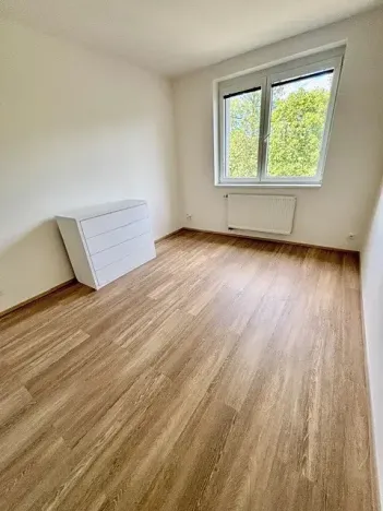 Pronájem bytu 2+kk, Praha - Vysočany, Pod Harfou, 53 m2
