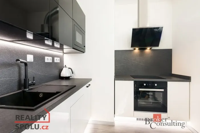 Pronájem bytu 1+kk, Brno - Žebětín, Žabí, 33 m2