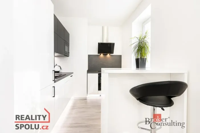 Pronájem bytu 1+kk, Brno - Žebětín, Žabí, 33 m2