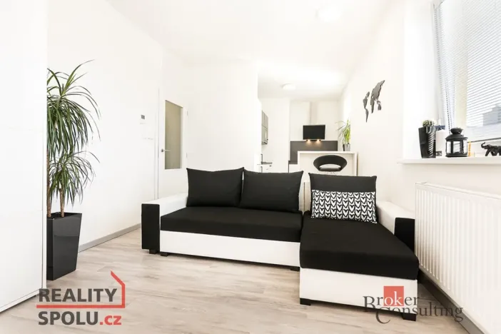 Pronájem bytu 1+kk, Brno - Žebětín, Žabí, 33 m2