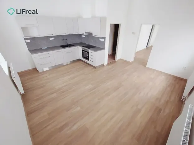 Pronájem bytu 3+kk, Liberec, Poutnická, 68 m2