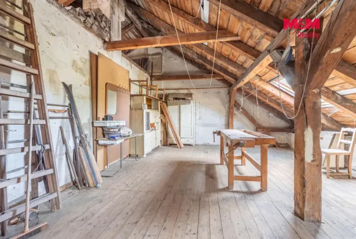 Prodej rodinného domu, Smečno, nám. T. G. Masaryka, 120 m2