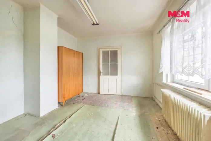 Prodej rodinného domu, Smečno, nám. T. G. Masaryka, 120 m2