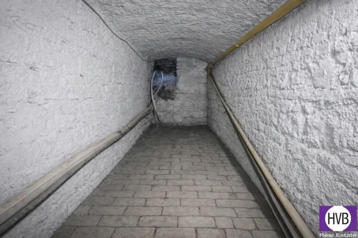 Pronájem skladu, Praha, Školská, 11 m2