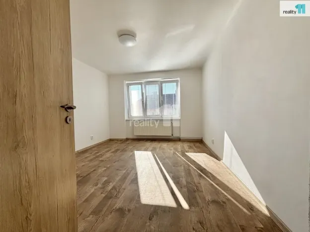 Pronájem bytu 2+1, Nový Bor, Sklářská, 52 m2