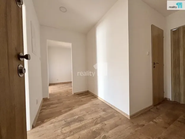 Pronájem bytu 2+1, Nový Bor, Sklářská, 52 m2
