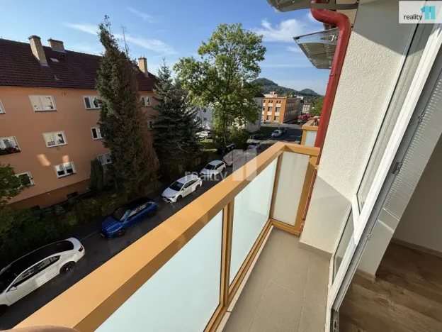 Pronájem bytu 2+1, Nový Bor, Sklářská, 52 m2