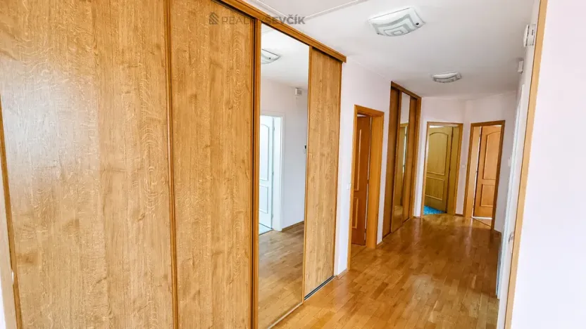 Prodej rodinného domu, České Budějovice - České Budějovice 5, Jabloňová, 241 m2