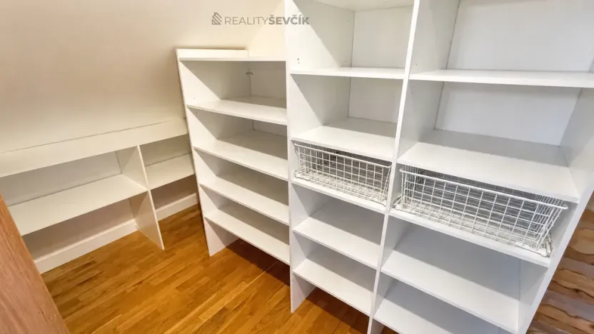 Prodej rodinného domu, České Budějovice - České Budějovice 5, Jabloňová, 241 m2